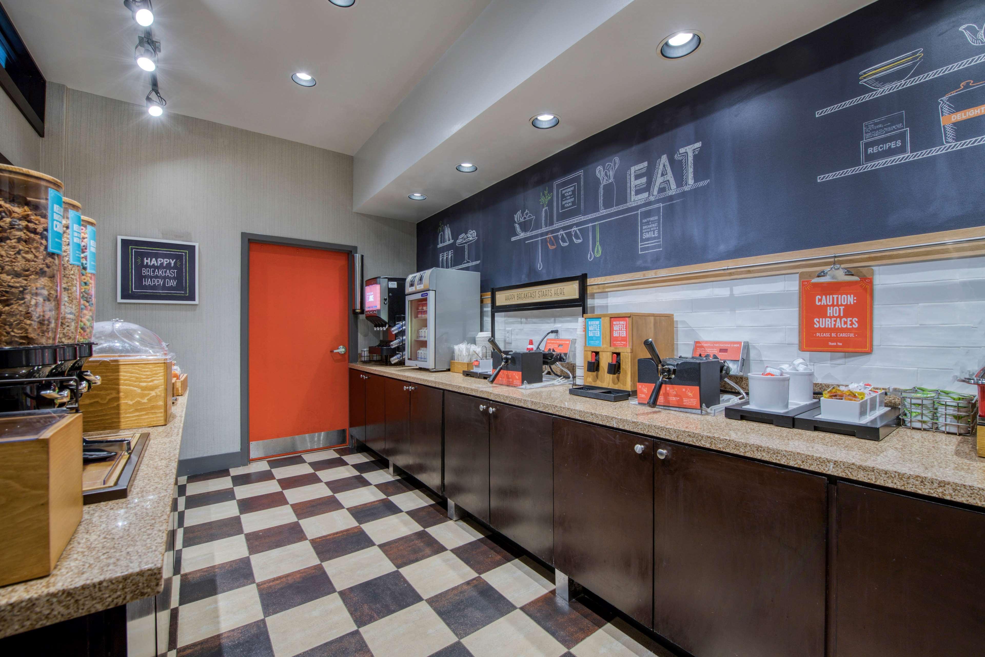 Hampton Inn & Suites Wilmington/Wrightsville Beach Exteriör bild
